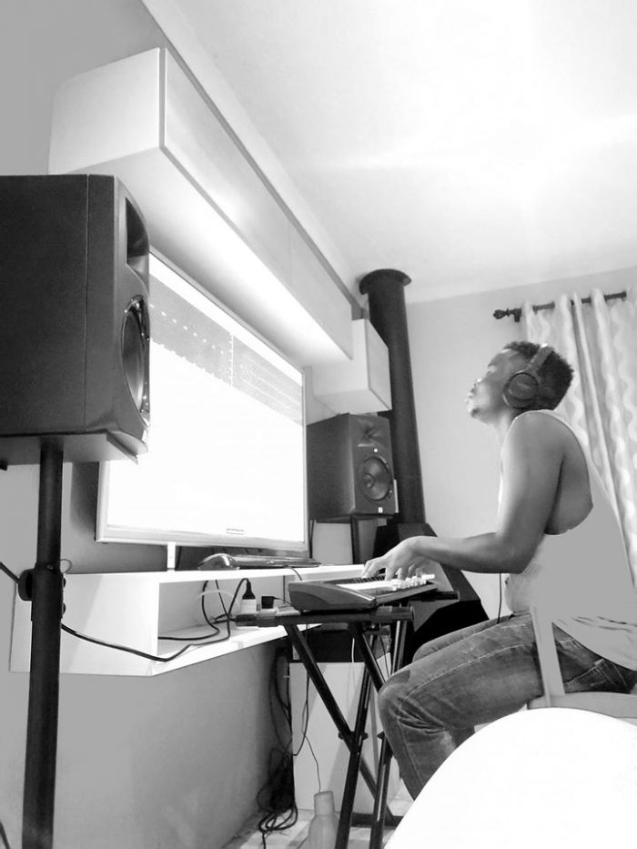 J Logic & Amukelani – Ubomi (S.Mdywabe) Mp3 Download