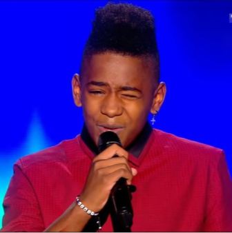 Watch as Lisandro performs Whitney Houston's song Run to You at The Voice Kids 2015 The Blind Auditions.