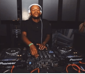 Kabza De Small & DJ Maphorisa – Amapiano mix 2020 Ft. Vigro Deep