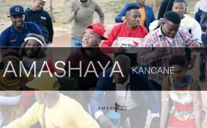 Amashaya Kancane - Ingezo Emabhinceni Mp3 Download