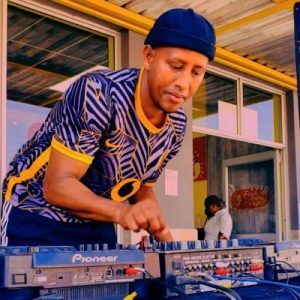 DJ Ace – Mogodu Monday (Link Up Mix)